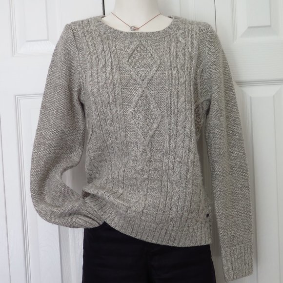 Grey Crew neck cable knit sweater - Picture 2 of 7